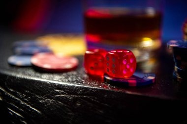 Live game screen showing dealer area and game result interface